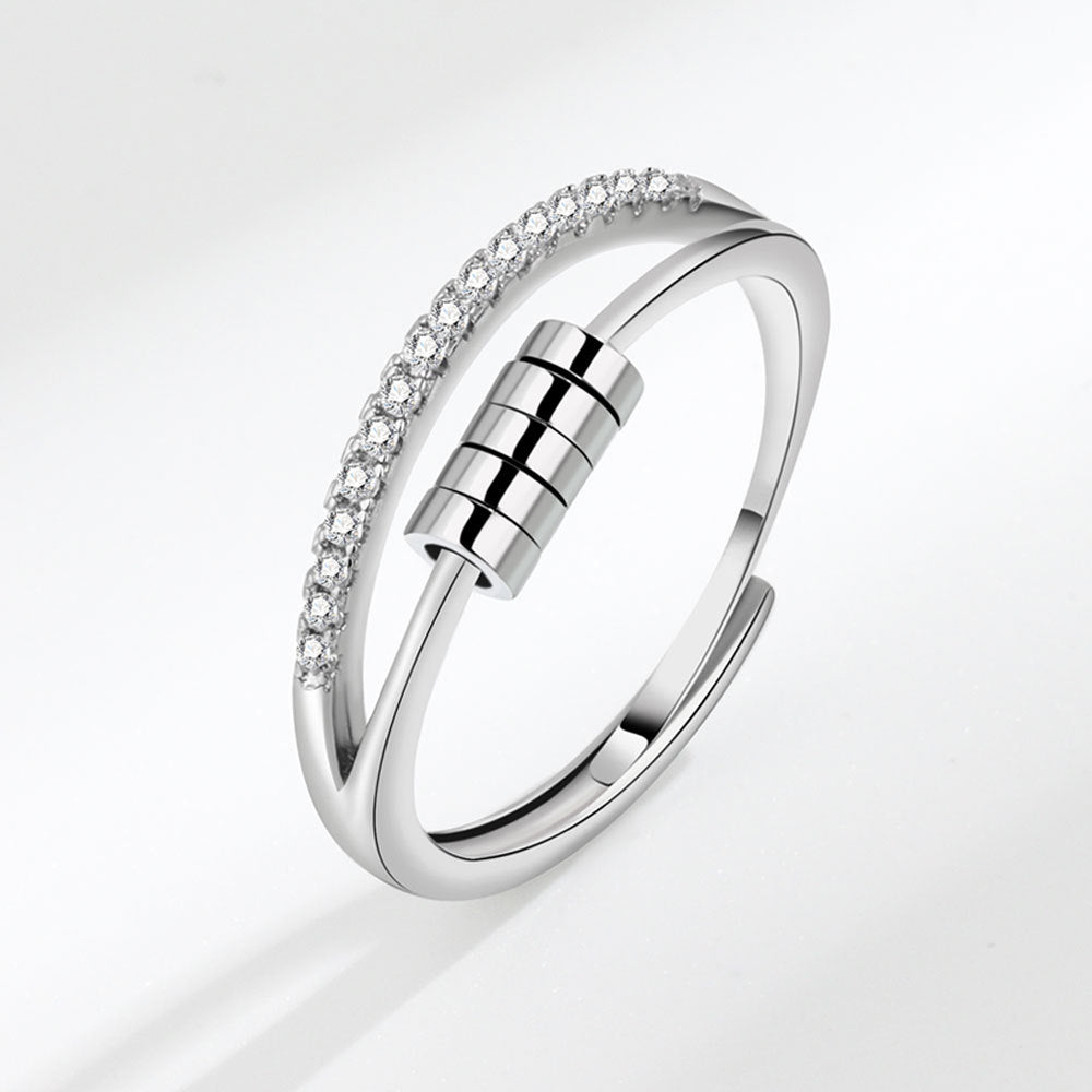 💍✨ Snurrbar Zirconring – Elegant & Stresslindrande ✨💍